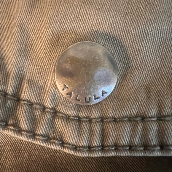 ARITZIA Talula Trooper Jacket Army Green Utility Hooded Oversized Woman’s SZ XS - Picture 3 of 8